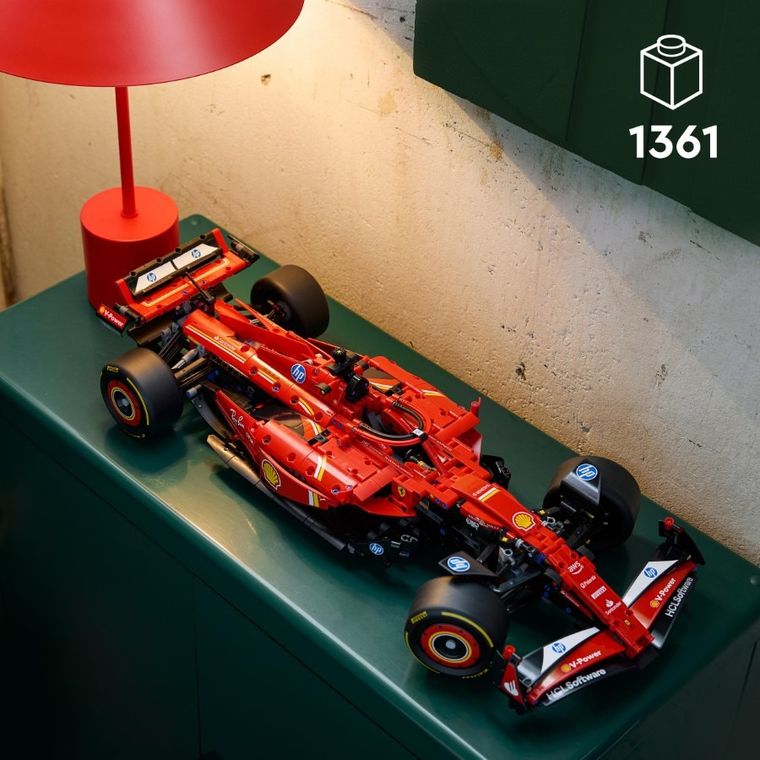 LEGO Technic, Masina F1 Ferrari SF-24, 42207
