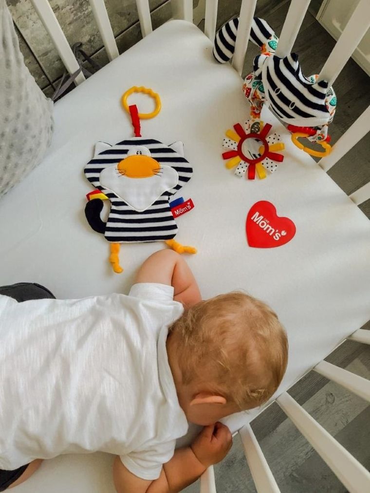 Mom's Care, spirala educativa, zornaitoare, jucarie senzoriala cu agatatoare