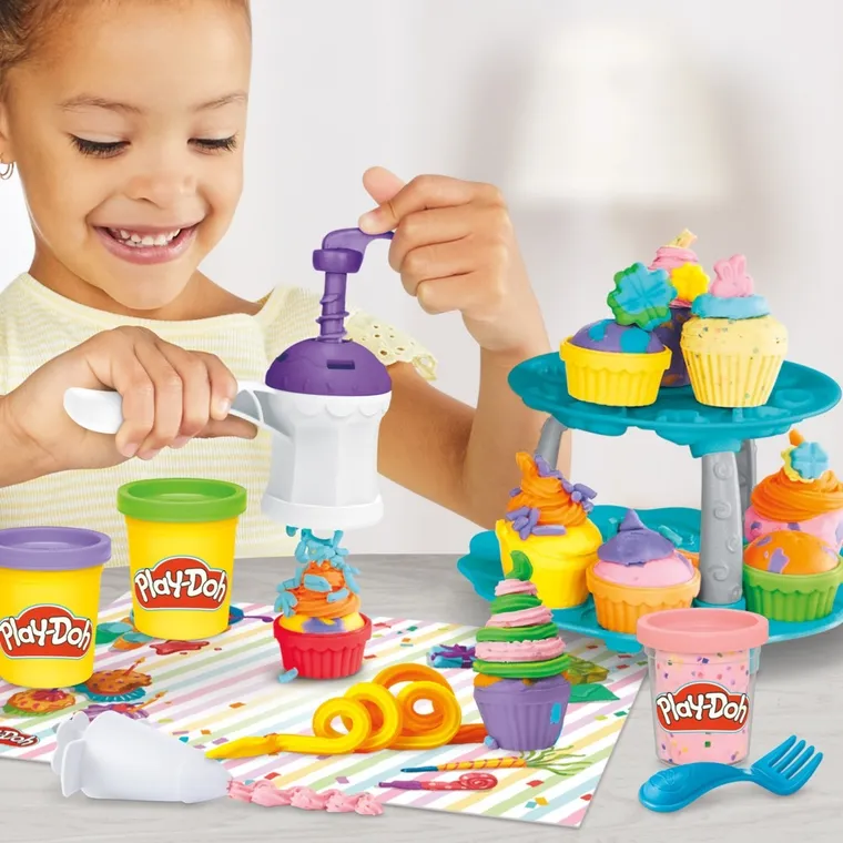 Play-Doh, Cupcake Tower, set creativ, 8 cutie cu plastilina