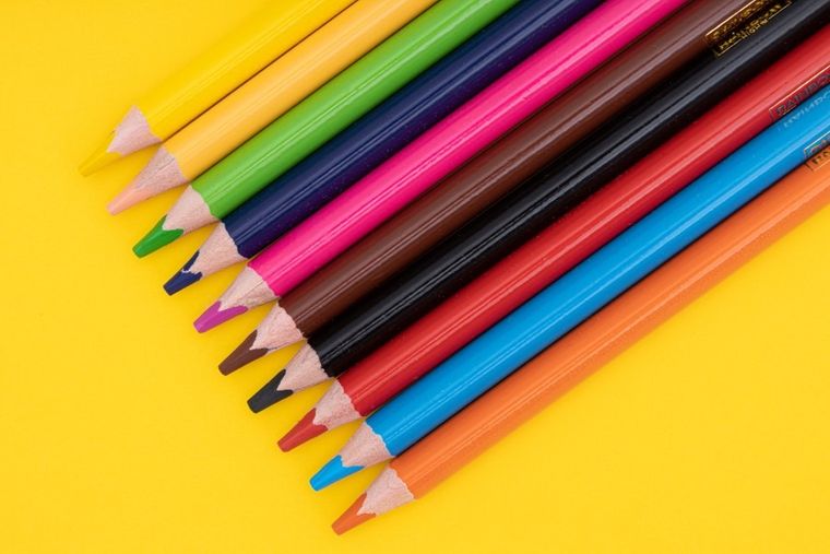 Rainbow High, jumbo, creioane triunghiular, 10 culori