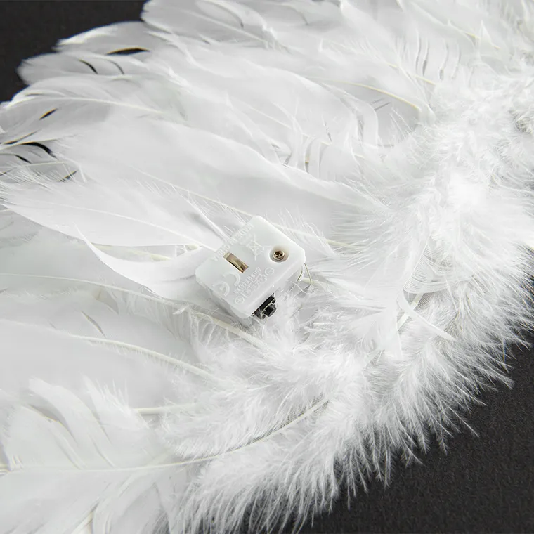 Smiki, aripi de inger cu lumini LED, alb