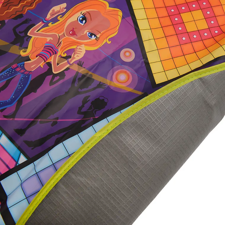 Smiki, covoras muzical pentru dans