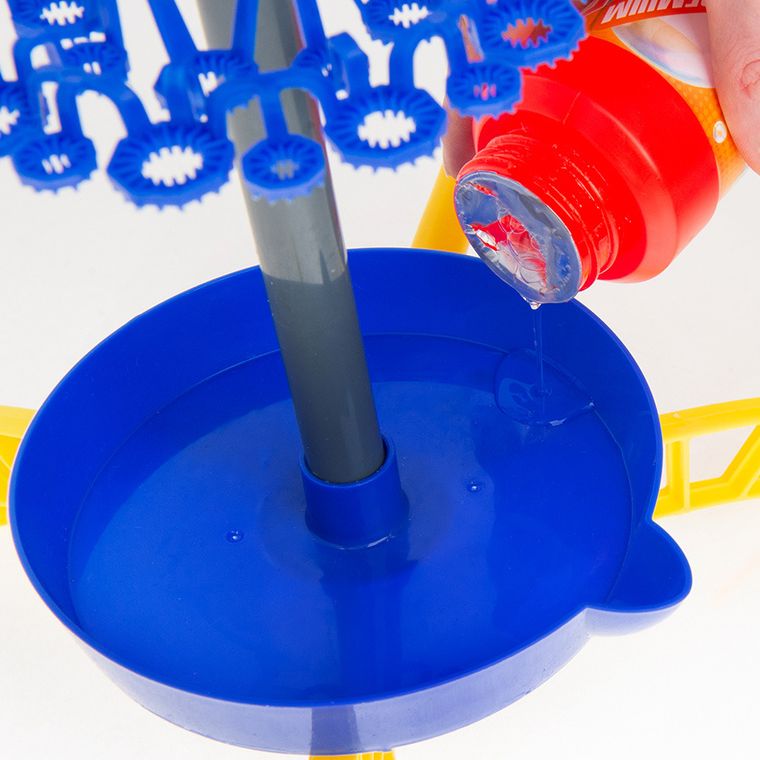 Smiki, lansator de rachete cu baloane de sapun