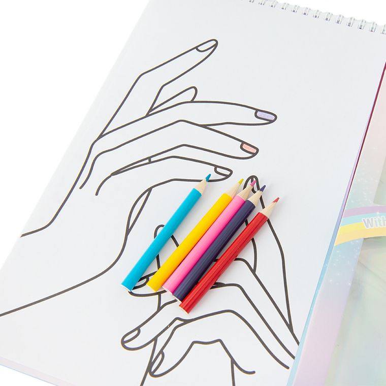 Smiki, Makeup artist, carte cu set de cosmetice