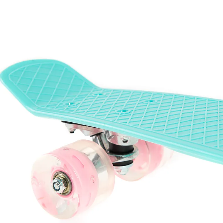 Smiki, placa skateboard tip fish cu roti LED, menta