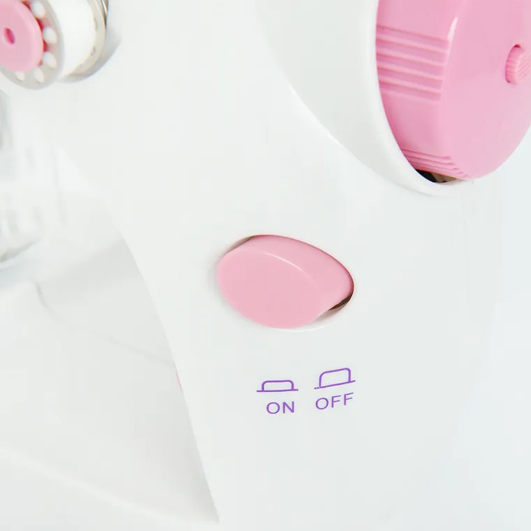 Smiki, Stylo, masina de cusut