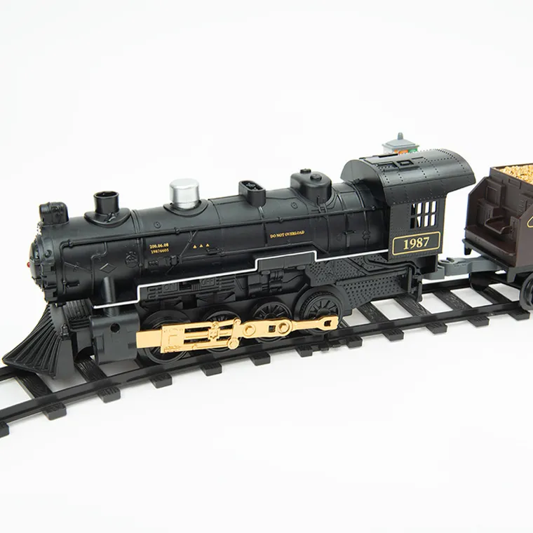 Smiki, tren clasic cu sine, fum, lumini si sunete, 1:48