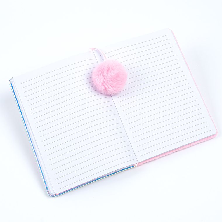 Smiki, Unicorn, jurnal cu pompon