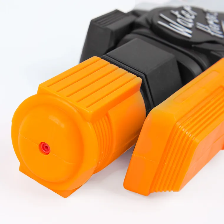Smiki, Water gun, pistol de apa