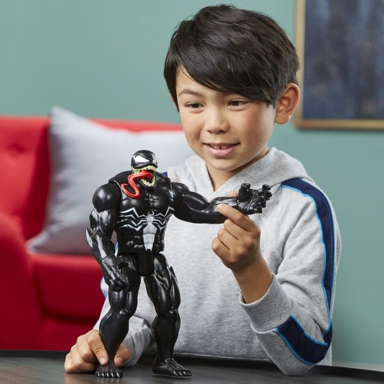 Spider-Man, Venom, figurina Titan Deluxe, 30 cm