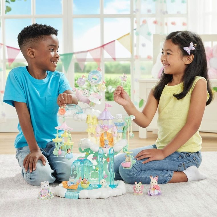 Sylvanian Families, Skytop Fairy Castle, set de joaca cu figurine, 5815