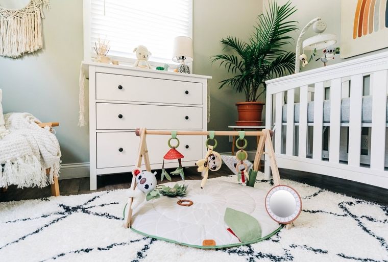 Tiny Love, Boho Chic, saltea de activitati pentru bebelusi cu suport din lemn