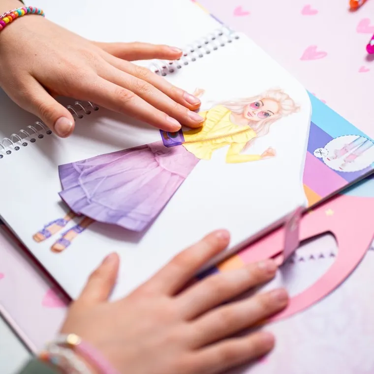 Top Model, Dress Me Up, Colaj, set creativ cu autocolante