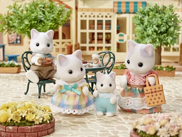Sylvanian Families, Familia de pisicute, set de figurine, 5738