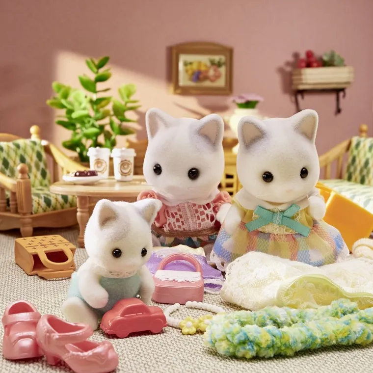 Sylvanian Families, Familia de pisicute, set de figurine, 5738