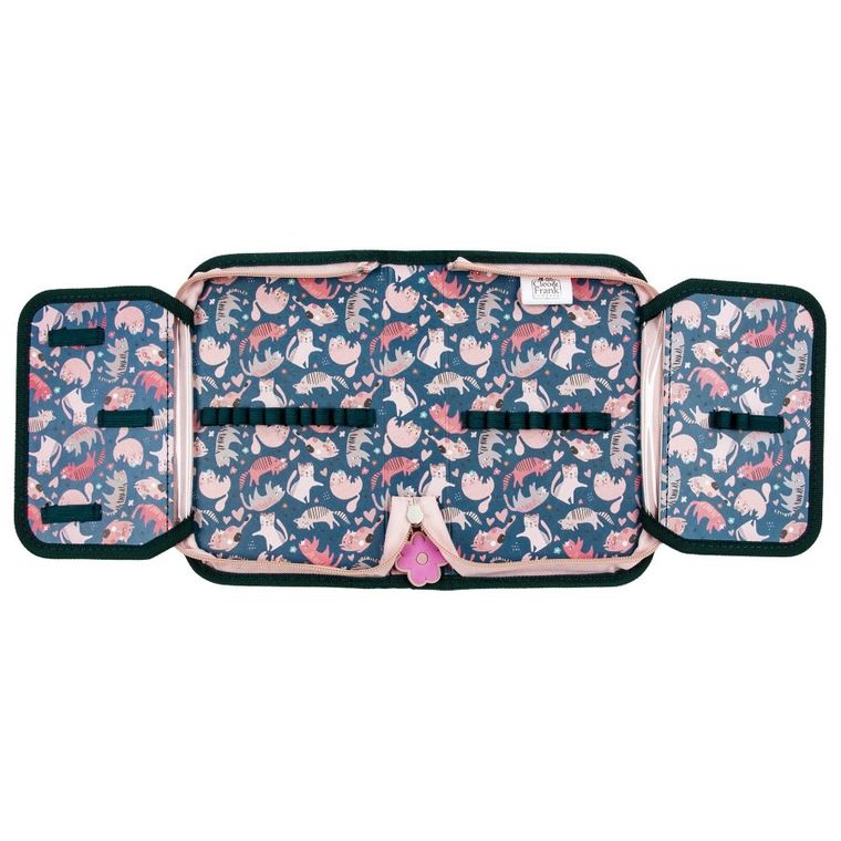 Cleo si Frank, penar, pisica