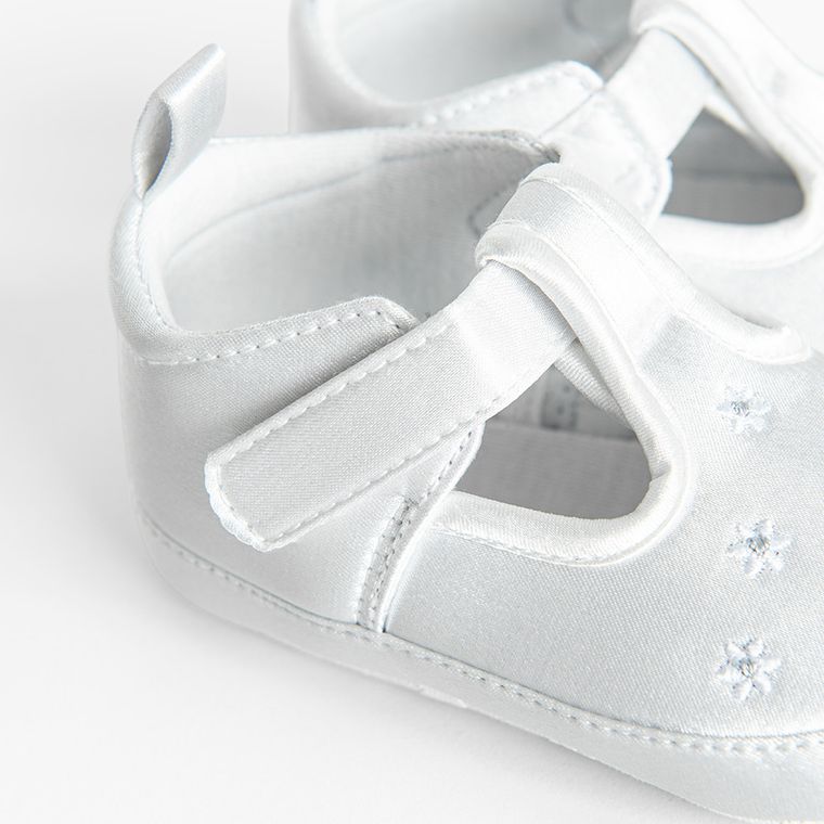 Cool Club, Botosei pentru fete, alb