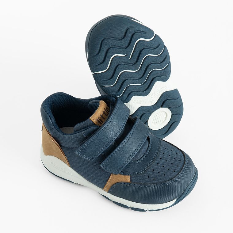 Cool Club, Pantofi sport pentru baieti, albastru, brant din piele, parfumati, talpa Bio-Flex