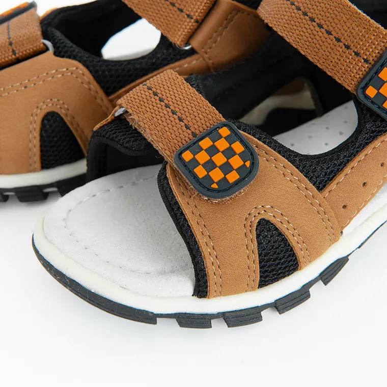 Cool Club, Sandale pentru baieti, maro, imprimeu Hot Wheels