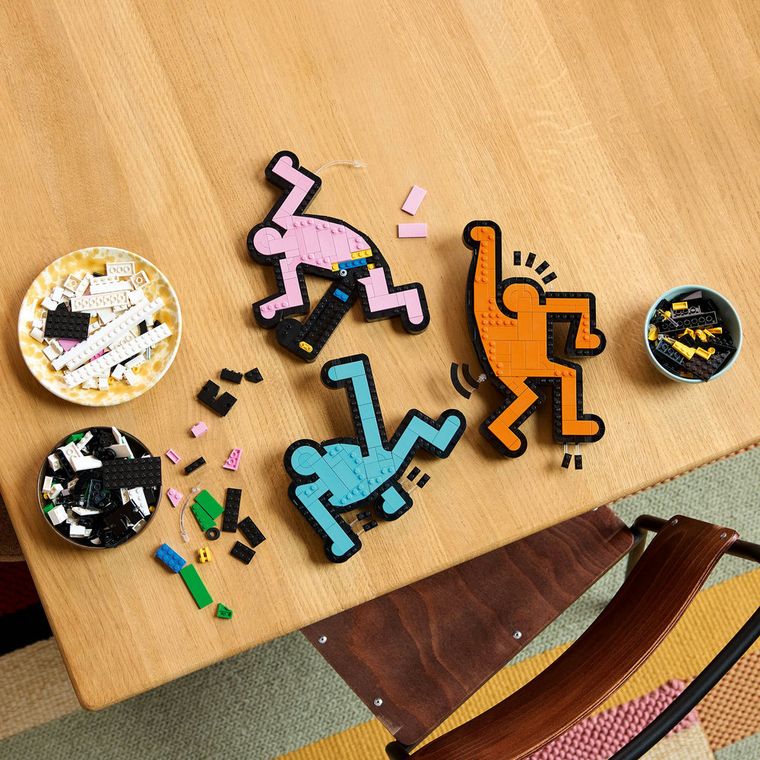 LEGO ART, Keith Haring - Figurine care danseaza, 31216