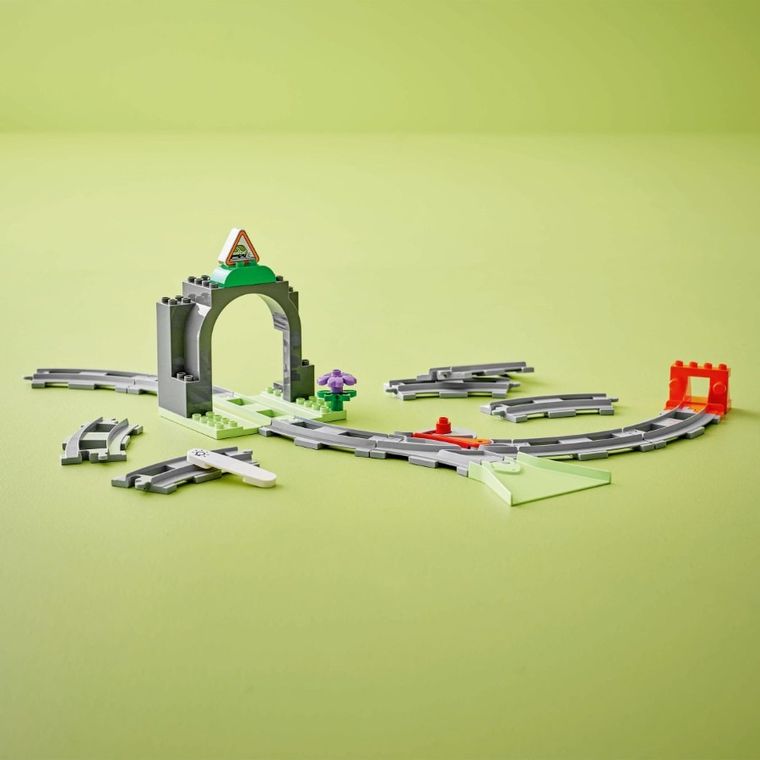 LEGO DUPLO, Set de extindere Tunel si sine de cale ferata, 10425
