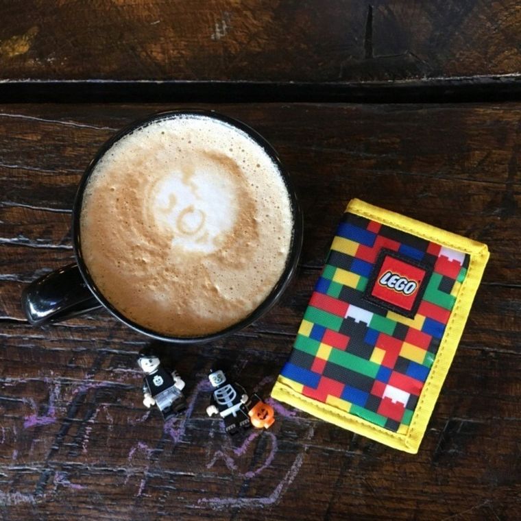 LEGO, portofel, Caramizi clasice