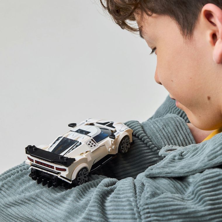 LEGO Speed Champions, Hipermasina sport Bugatti Centodieci, 77240