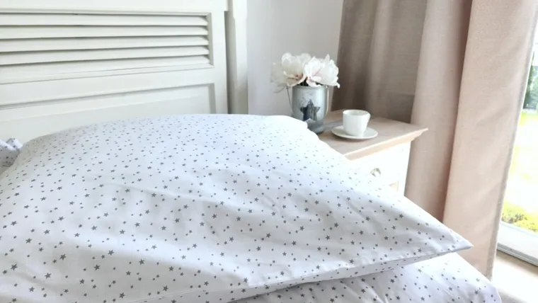 MimiNu, Mini stele gri, set lenjerie de pat single, 160-200 cm + 70-80 cm