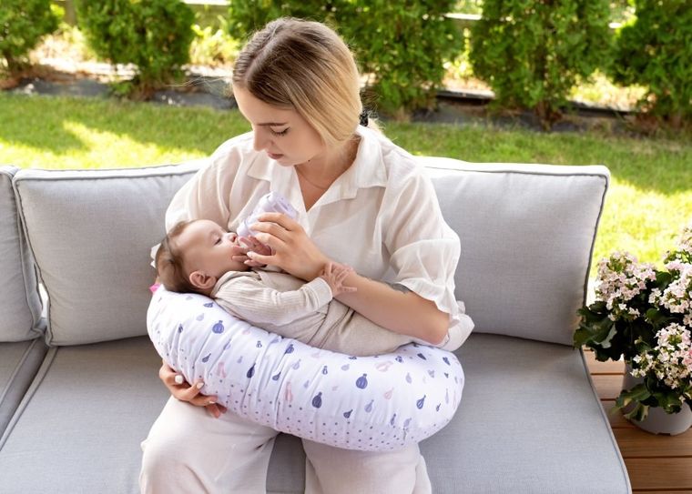 Motherhood, perna de alaptare, standard, baloane violet