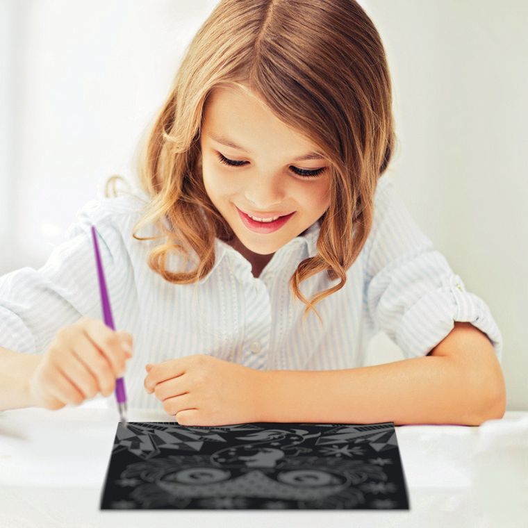 Nebulous Stars, Isadora, joc de razuit cu instrument si sabloane