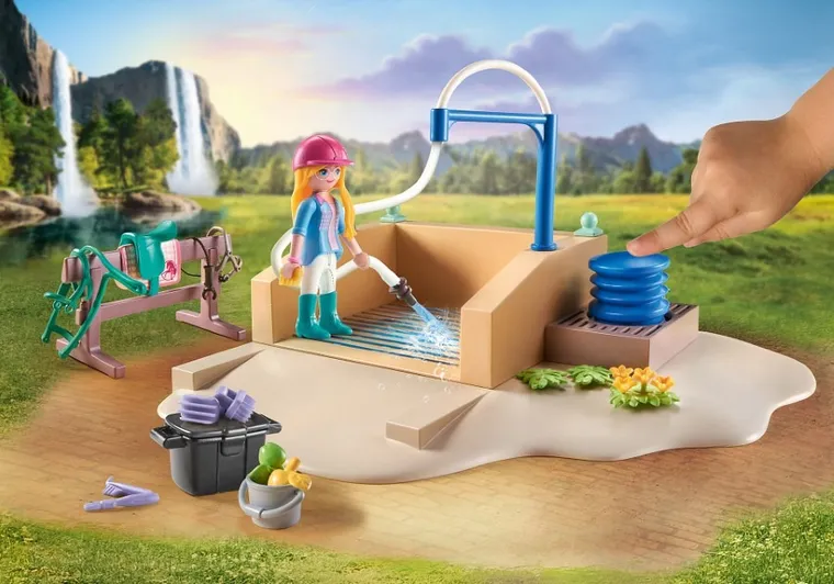 Playmobil, Horses of Waterfall, Isabella si Lioness cu spalatorie de cai, 71354