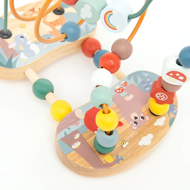 Smiki, Animale de padure, labirint intortocheat