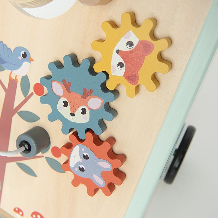 Smiki, Antemergator de lemn