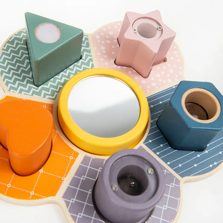 Smiki, Forme si sunete, joc de potrivire din lemn