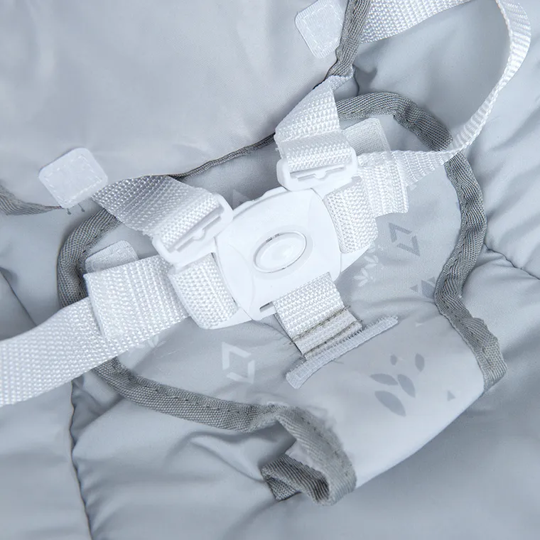 Smiki, Ursulet pe norisor, leagan, balansoar