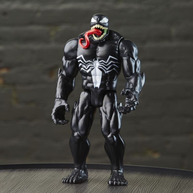 Spider-Man, Venom, figurina Titan Deluxe, 30 cm