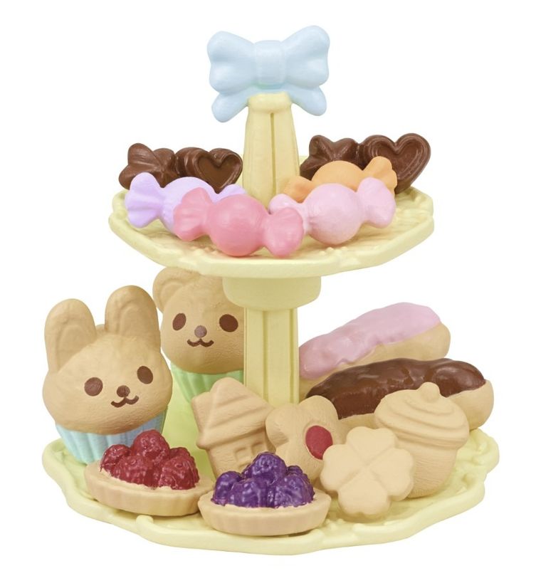Sylvanian Families, Masa, scaune si multe dulciuri, set cu figurine, 5742