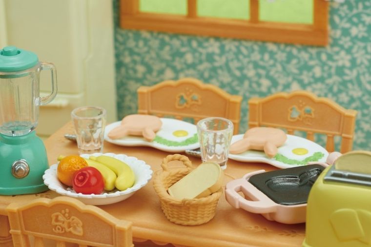 Sylvanian Families, Set mic dejun cu prajitor de paine, 5444