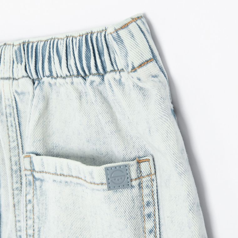 Cool Club, Fusta-pantaloni scurti de blugi