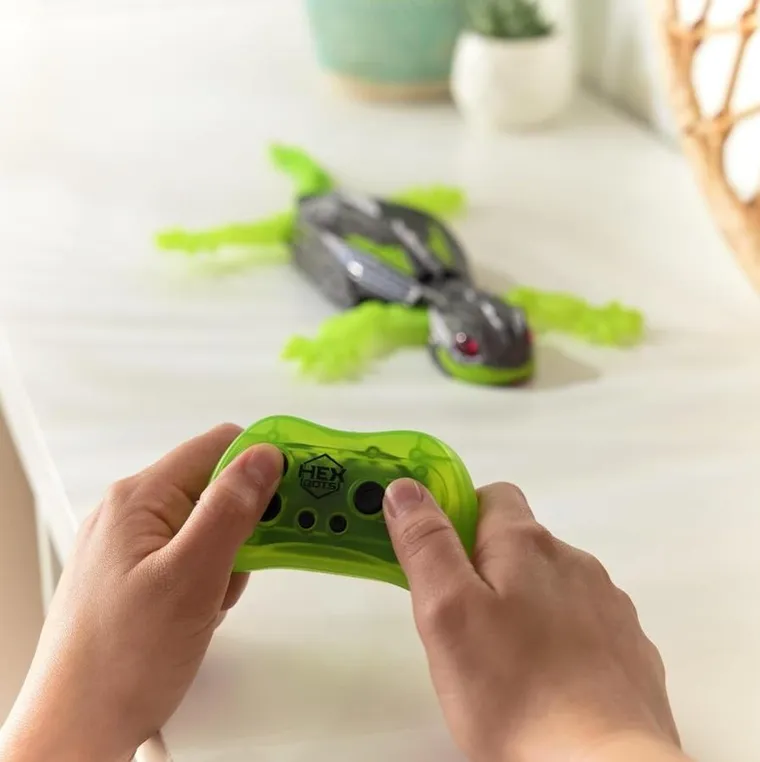 Hexbug, Gecko, robot interactiv cu telecomanda