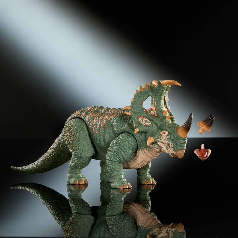 Jurassic World, Hammond Collection, Sinoceratops, figurina dinozaur