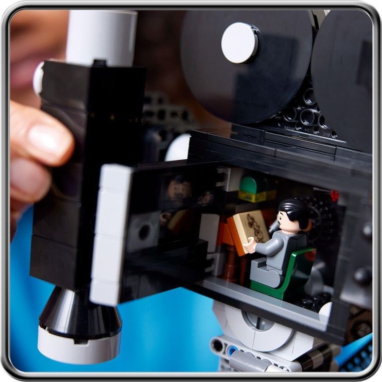 LEGO Disney, Camera de filmat - Omagiu pentru Walt Disney, 43230