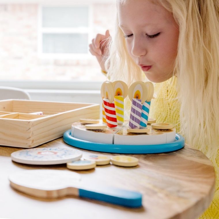 Melissa & Doug, Tort de ziua de nastere, jucarie din lemn