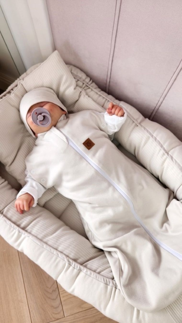 MimiNu, Soft, Teddy, set: sac de dormit + caciula pentru bebelusi, TOG 0.5, marime 62, 0-3 luni, bej