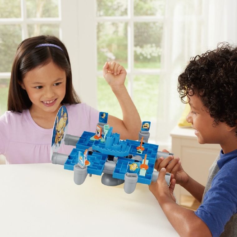 Minioni, Maze Mission, joc de indemanare