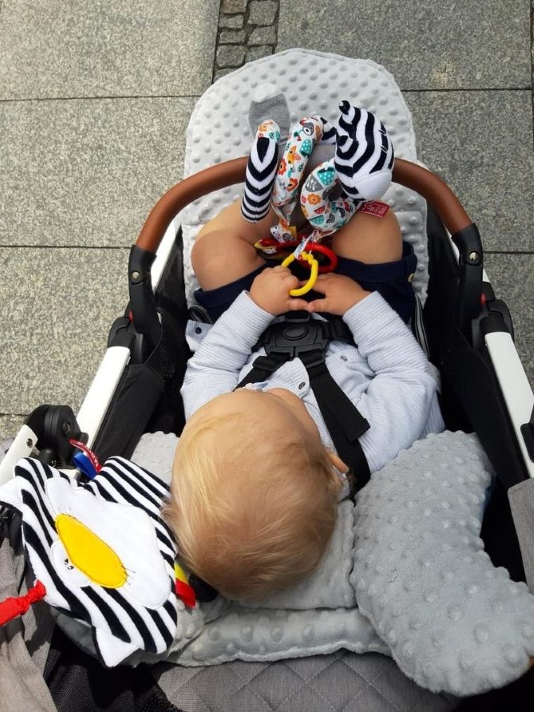 Mom's Care, spirala educativa, zornaitoare, jucarie senzoriala cu agatatoare