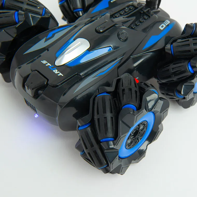 Race Xtreme, vehicul de cascadorii cu telecomanda, lumini si abur