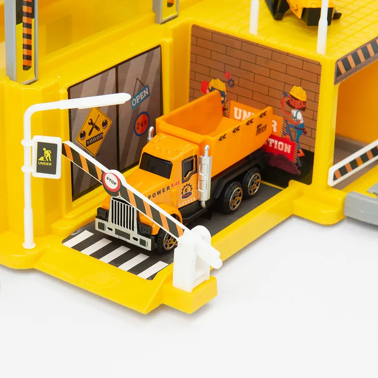 Smiki, Constructii, garaj cu vehicule, 33 elemente