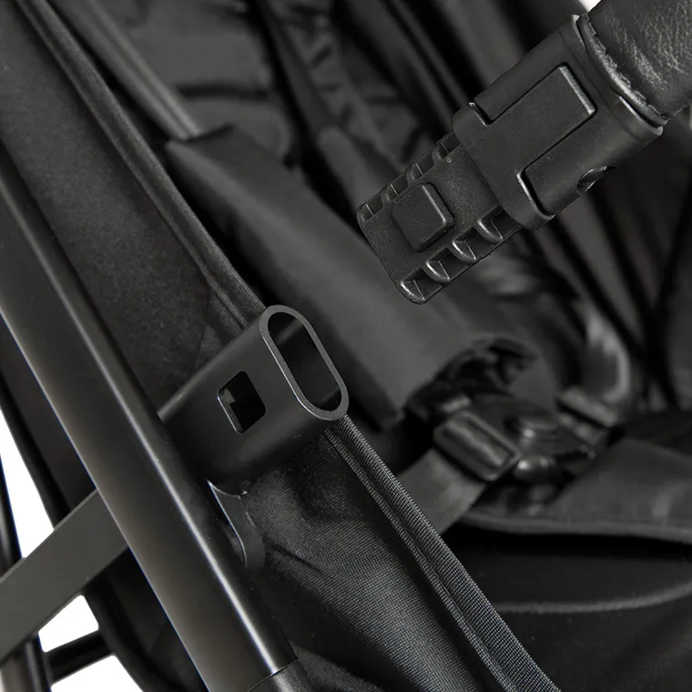 Smiki, Wind, carucior sport, negru