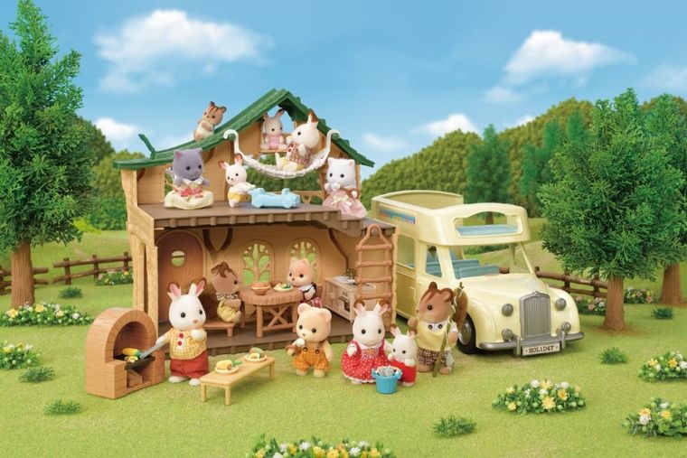 Sylvanian Families, Casuta de la lac, 5451